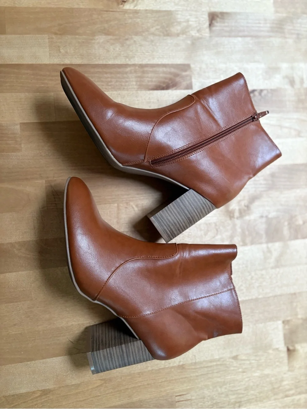 Old Navy Brown Heeled Boots Size 10 Women's Caramel Camel Fall Autumn Classic
